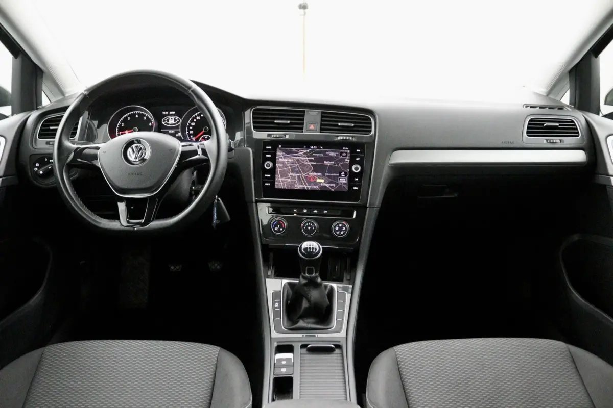 1.0 TSI Life antraciet