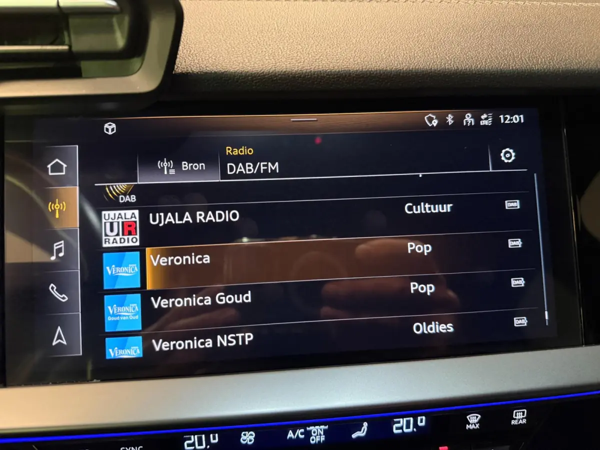 40 TFSI e 2X S-LINE SOH-TEST/V-COCKPIT/DAB/CARPLAY/NAVI/LED/SFEERVERL///