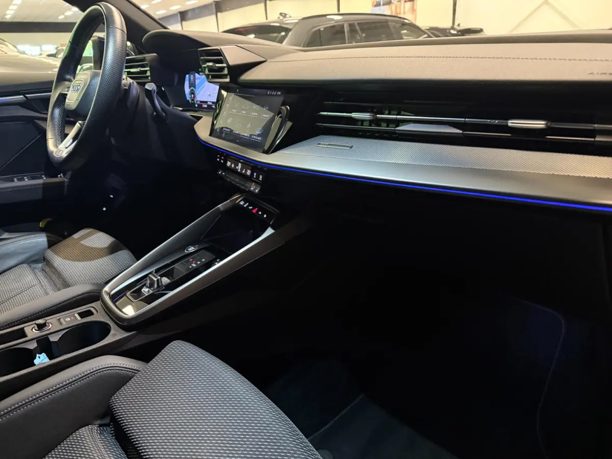 40 TFSI e 2X S-LINE SOH-TEST/V-COCKPIT/DAB/CARPLAY/NAVI/LED/SFEERVERL///