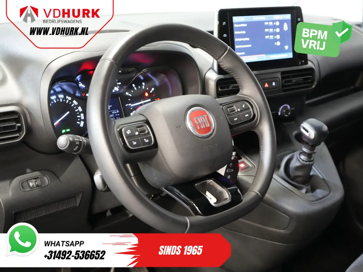1.5 HDi 100 pk (DEMO) 3 Pers./ CarPlay/ Stoelverw./ Camera/ PDC/ Cruise/ Airco
