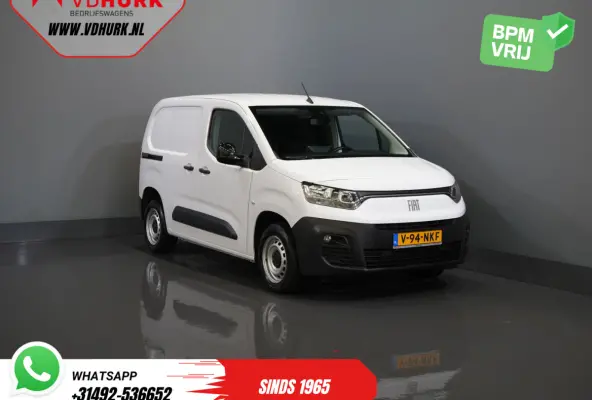 1.5 HDi 100 pk (DEMO) 3 Pers./ CarPlay/ Stoelverw./ Camera/ PDC/ Cruise/ Airco