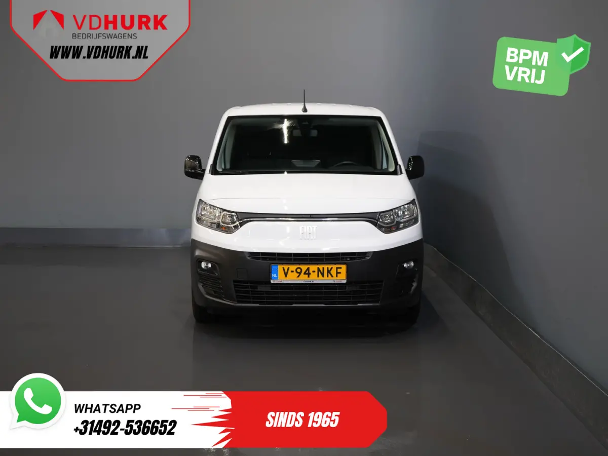 1.5 HDi 100 pk (DEMO) 3 Pers./ CarPlay/ Stoelverw./ Camera/ PDC/ Cruise/ Airco