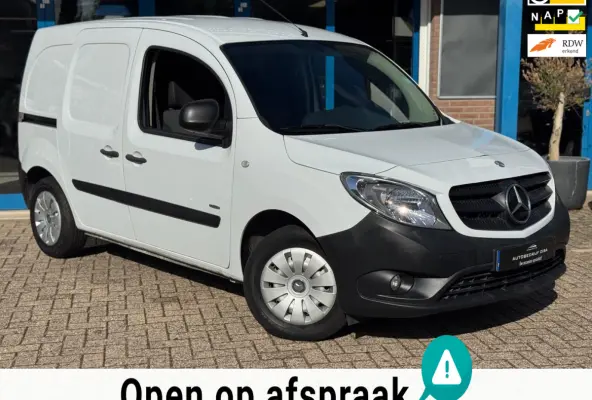 108 CDI BlueEFFICIENCY 2017 AIRCO BTW!