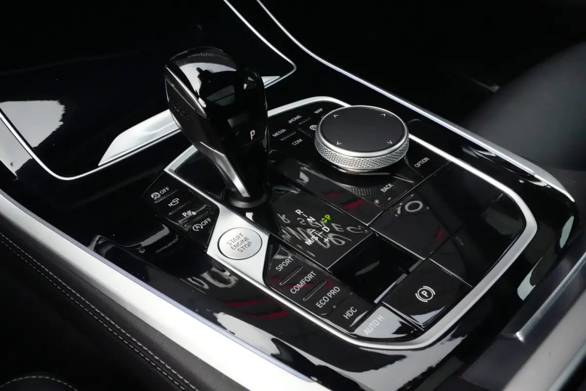 M50i M Sport High Executive 531pk Panoramadak/360Camera/Maxton
