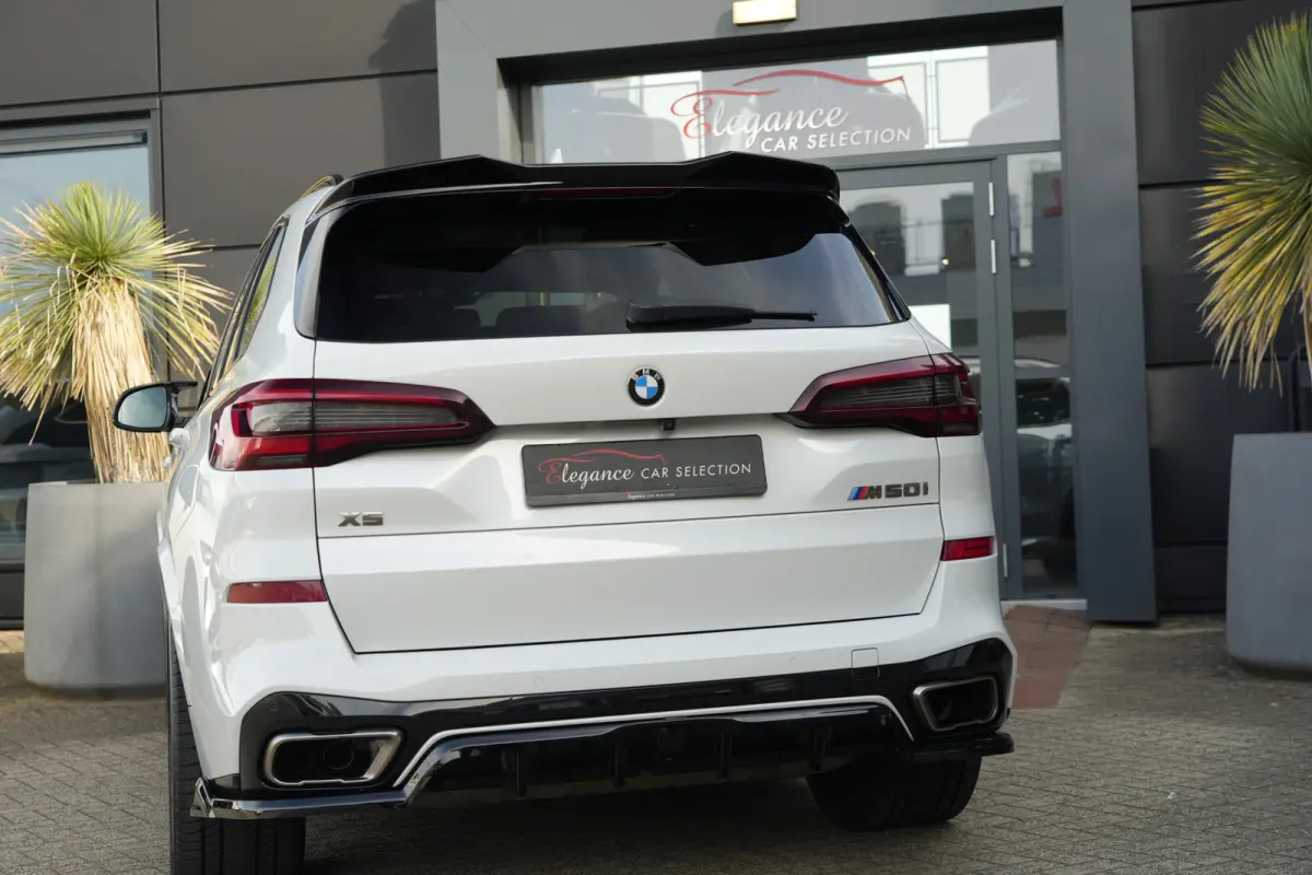 M50i M Sport High Executive 531pk Panoramadak/360Camera/Maxton