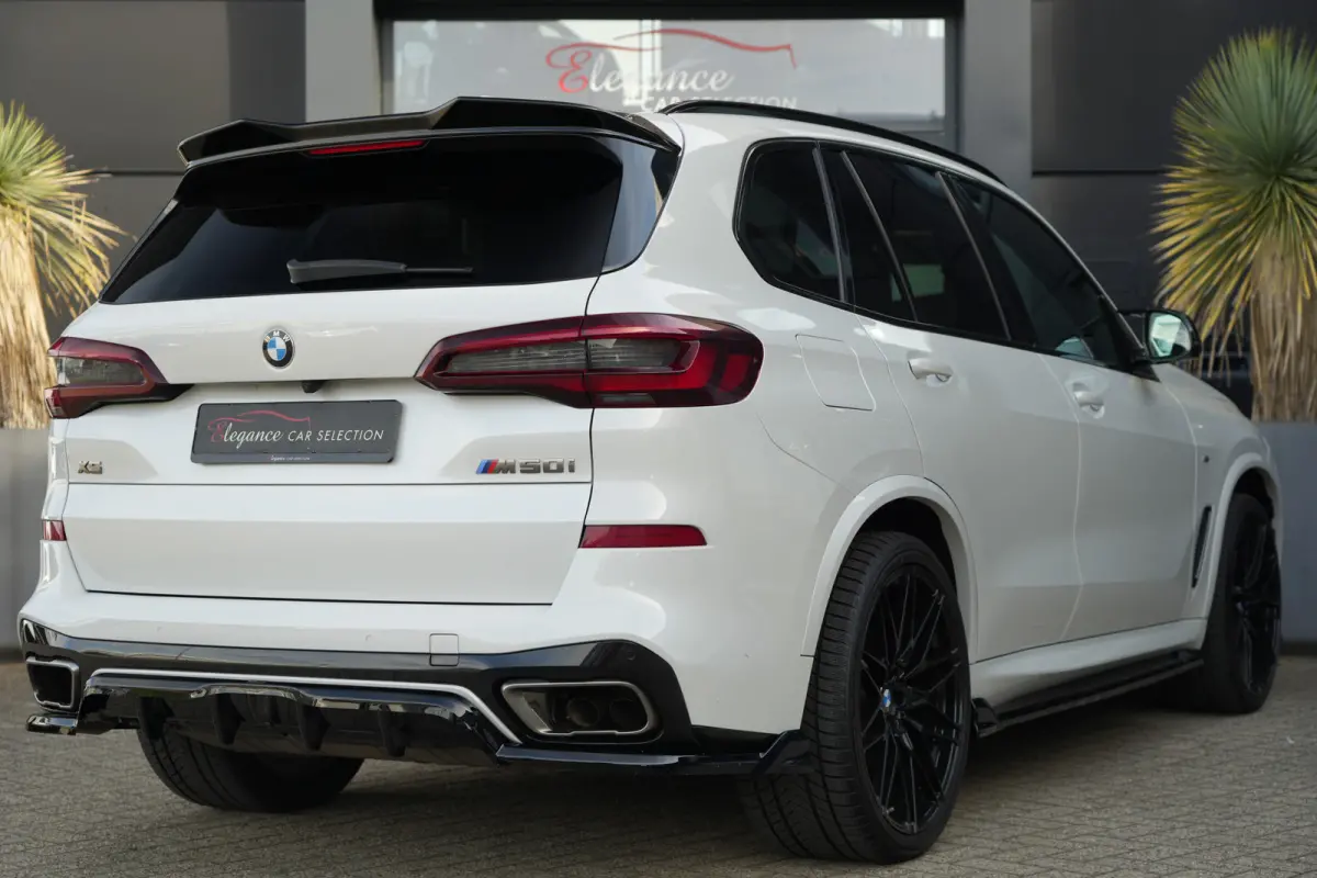 M50i M Sport High Executive 531pk Panoramadak/360Camera/Maxton