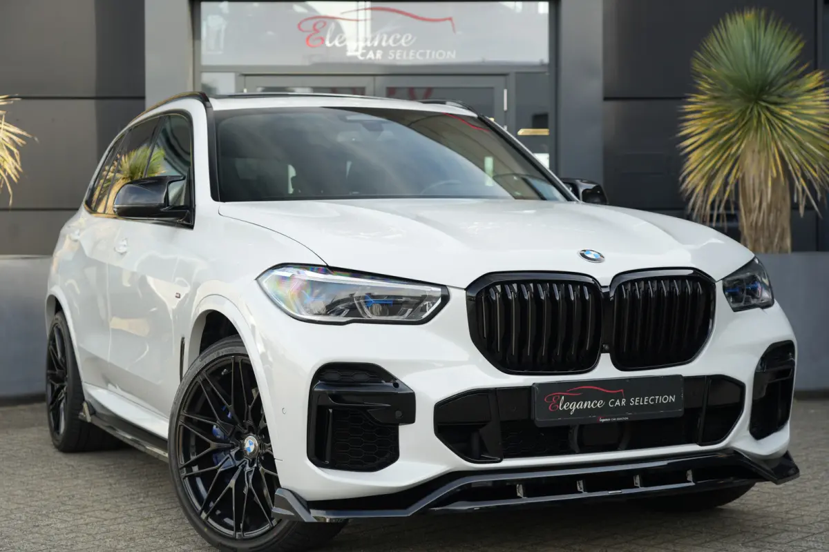 M50i M Sport High Executive 531pk Panoramadak/360Camera/Maxton