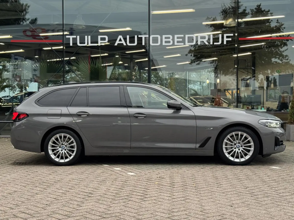 530e Business Edition Plus 2021 Berninagrau