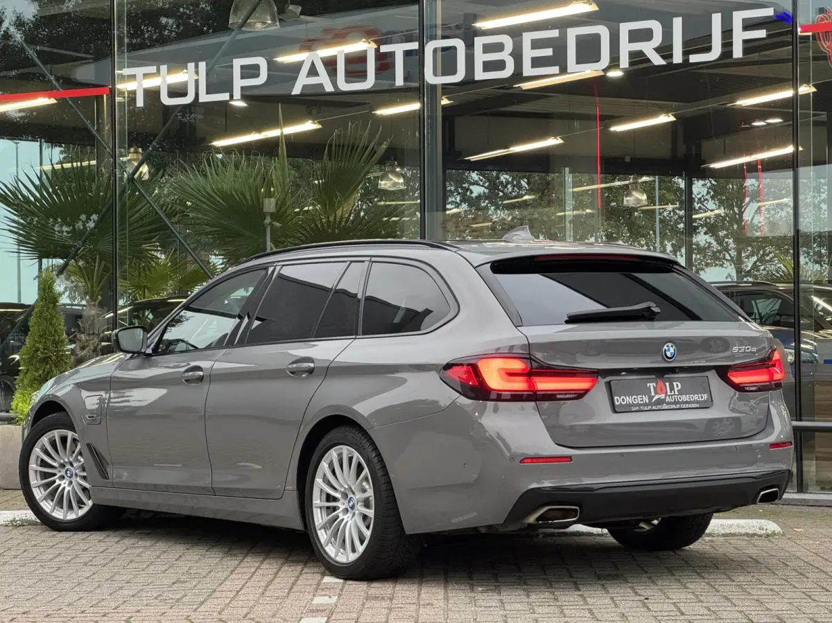 530e Business Edition Plus 2021 Berninagrau
