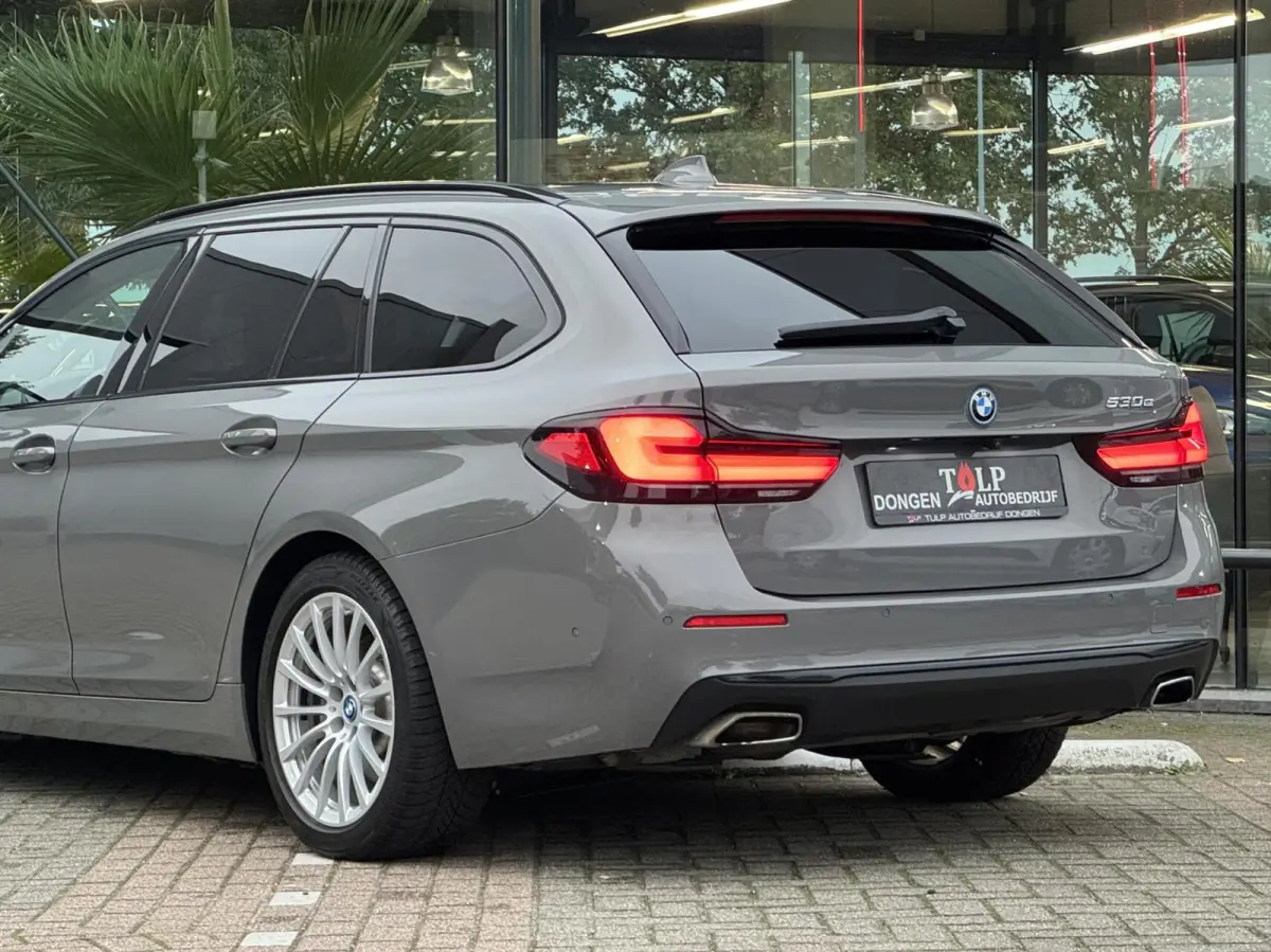 530e Business Edition Plus 2021 Berninagrau