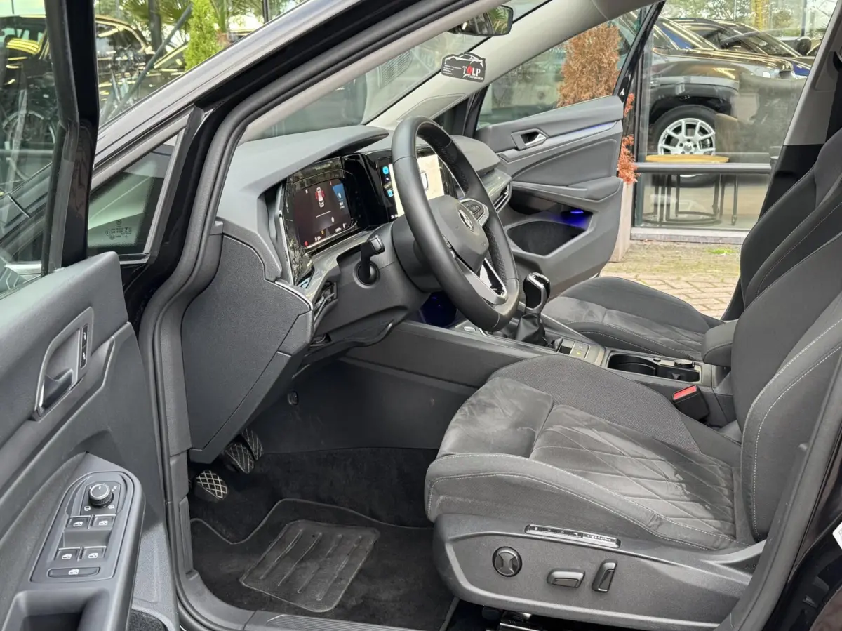 VIII 1.5 TSI Style hb 5drs 2020 Virtueel Navi