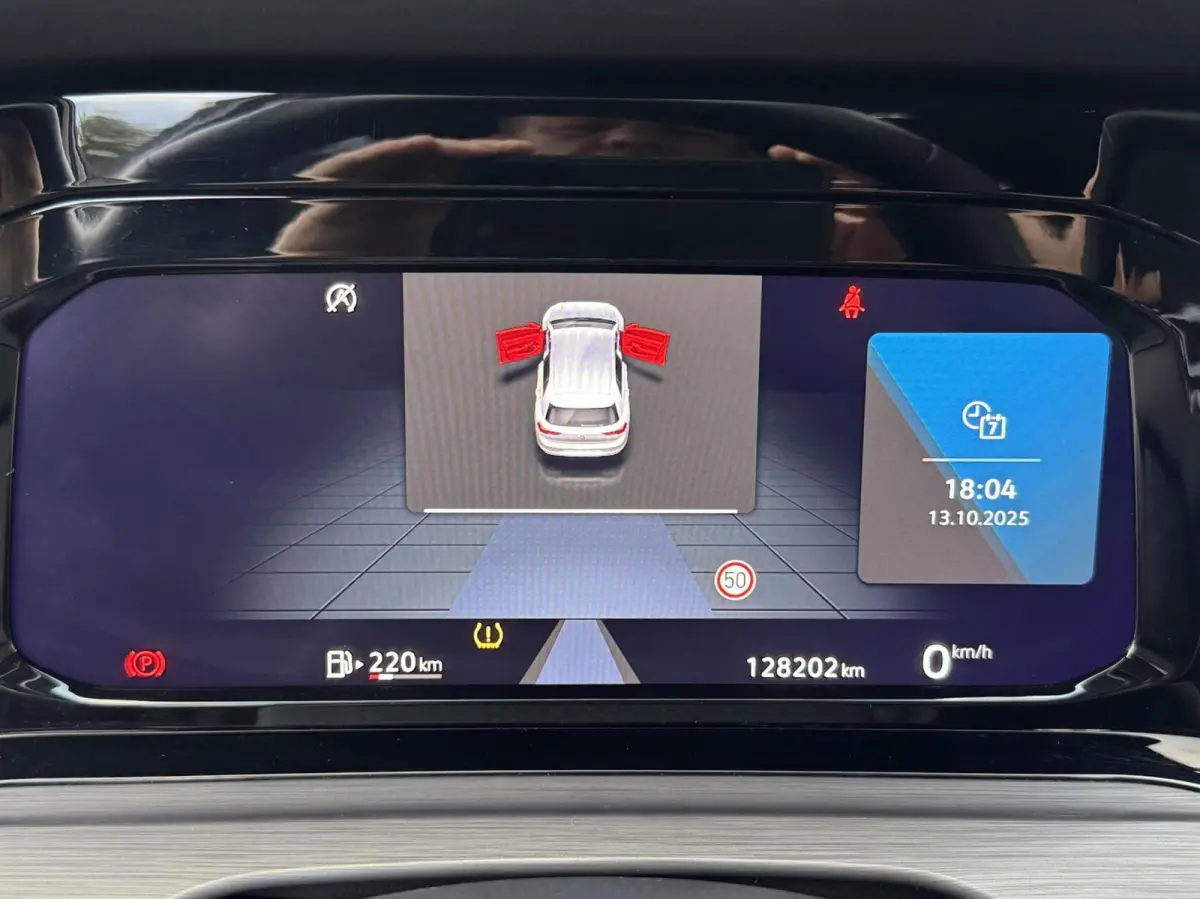 VIII 1.5 TSI Style hb 5drs 2020 Virtueel Navi
