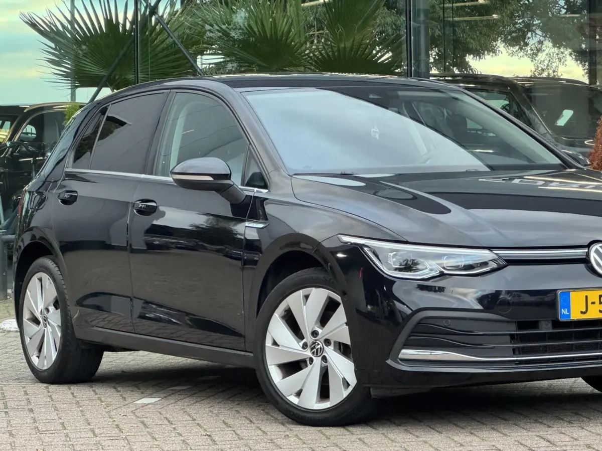 VIII 1.5 TSI Style hb 5drs 2020 Virtueel Navi