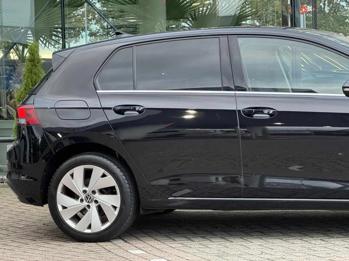 VIII 1.5 TSI Style hb 5drs 2020 Virtueel Navi