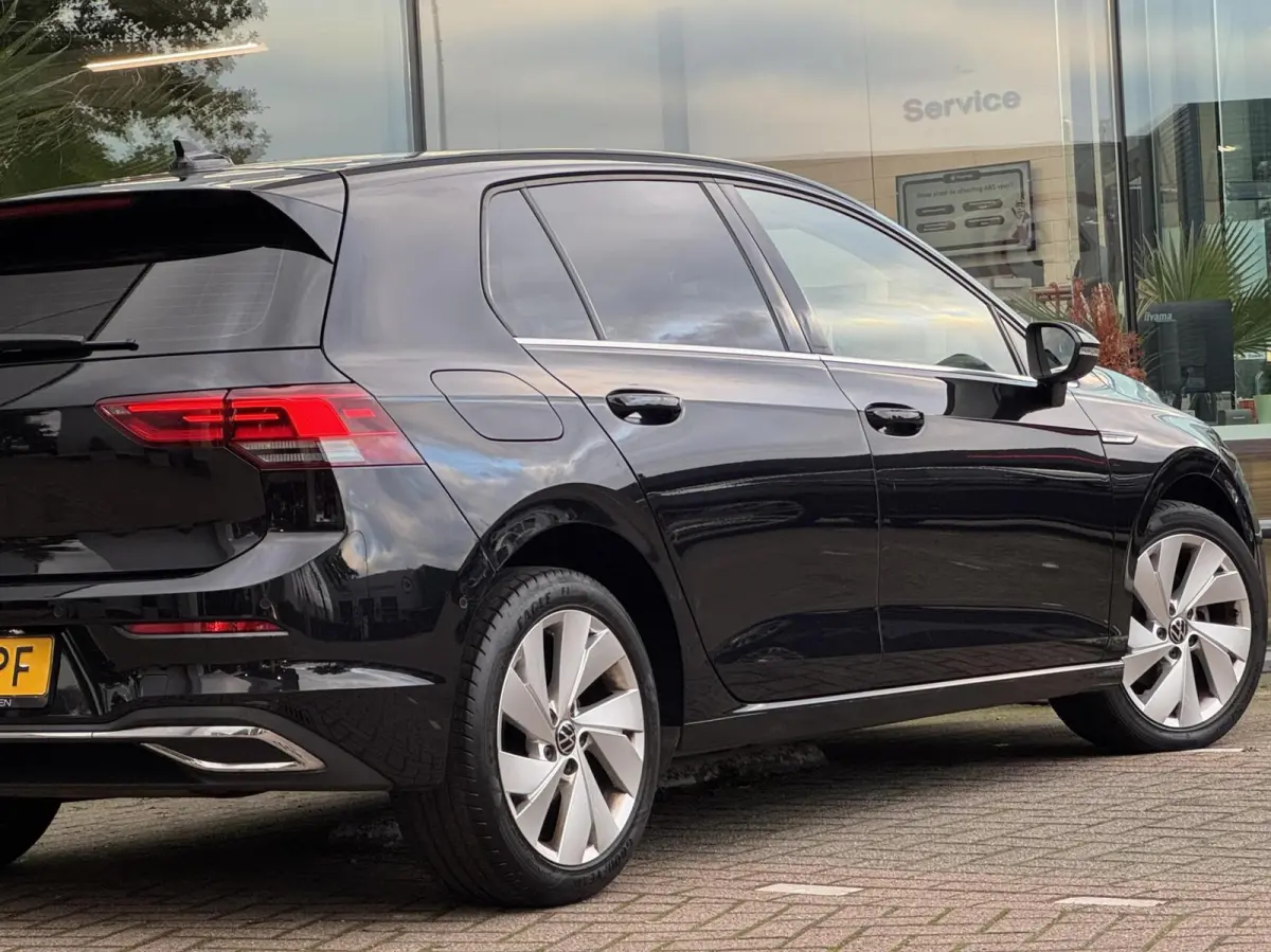 VIII 1.5 TSI Style hb 5drs 2020 Virtueel Navi