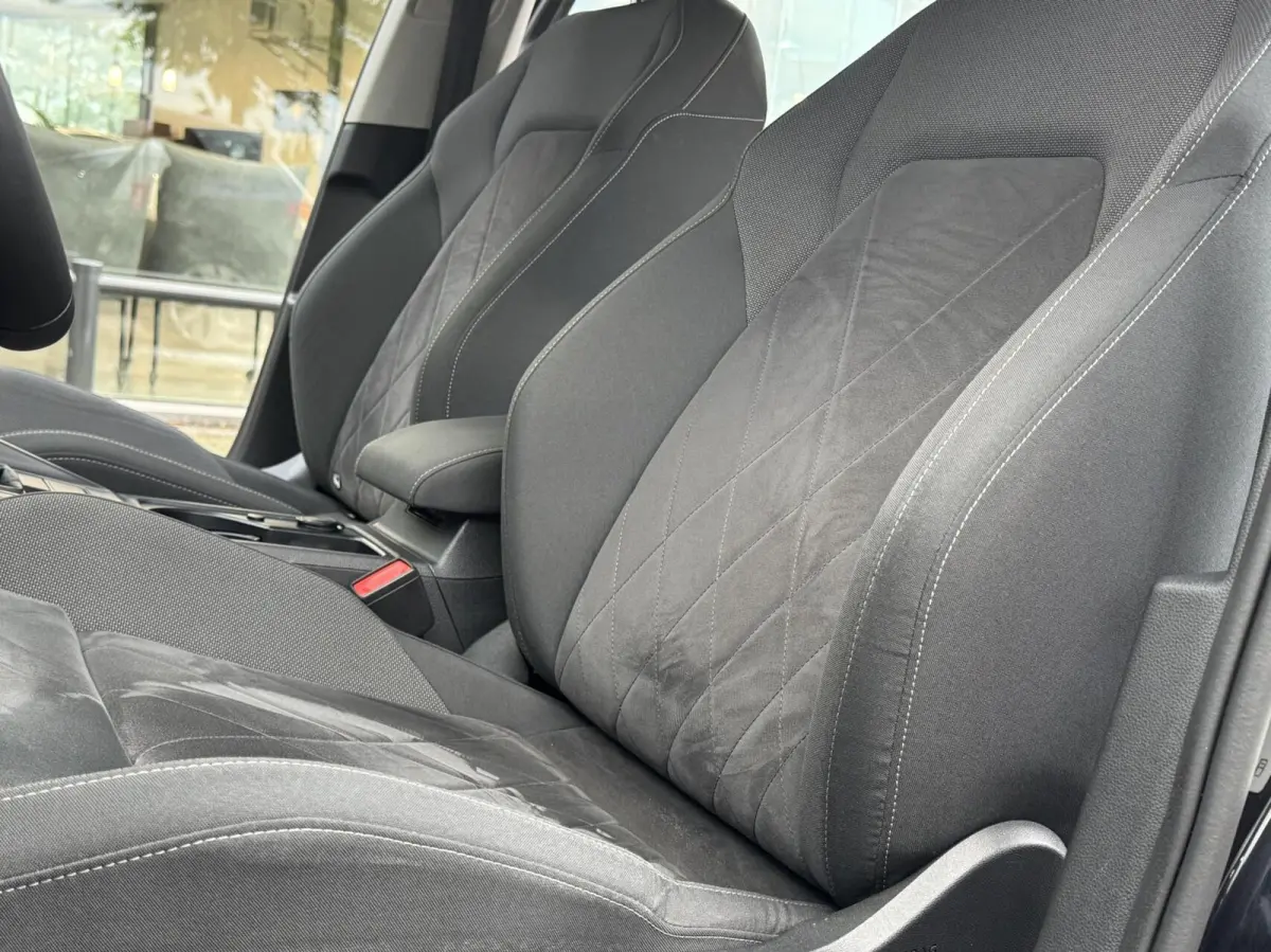 VIII 1.5 TSI Style hb 5drs 2020 Virtueel Navi
