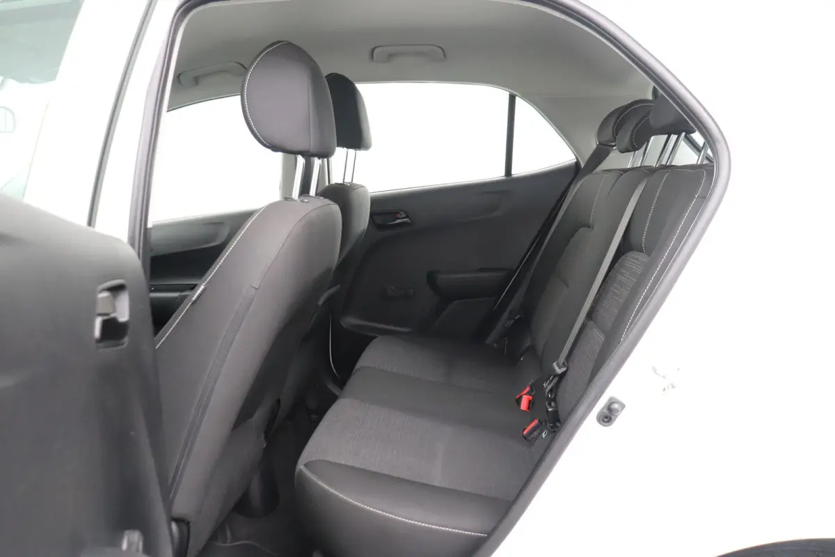 1.0 CVVT ComfortLine 5P. Airco Bluetooth Comfort Pack