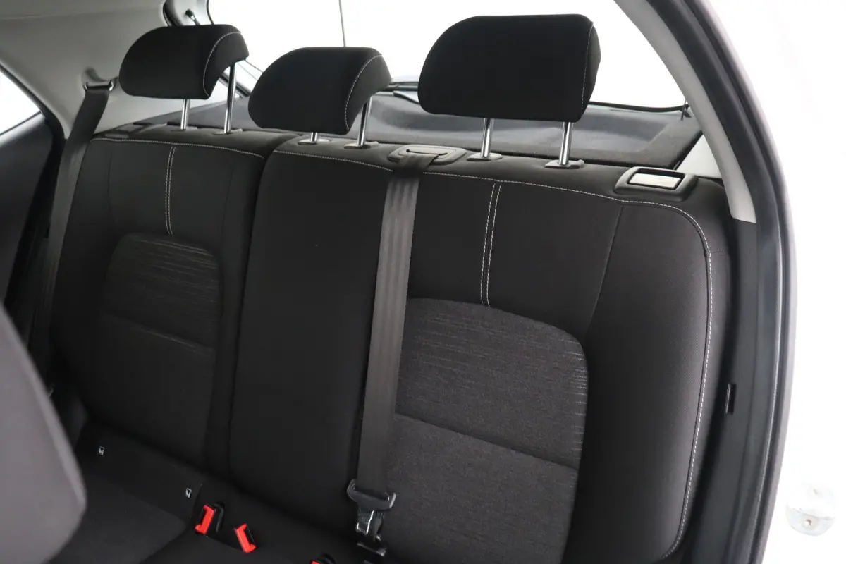 1.0 CVVT ComfortLine 5P. Airco Bluetooth Comfort Pack