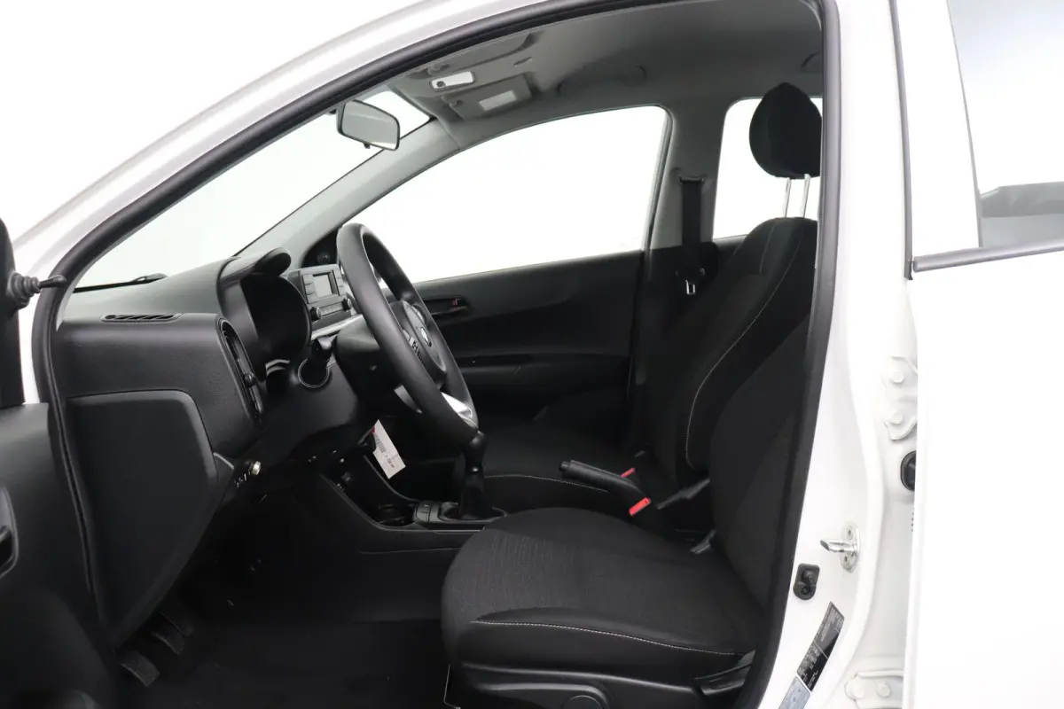 1.0 CVVT ComfortLine 5P. Airco Bluetooth Comfort Pack