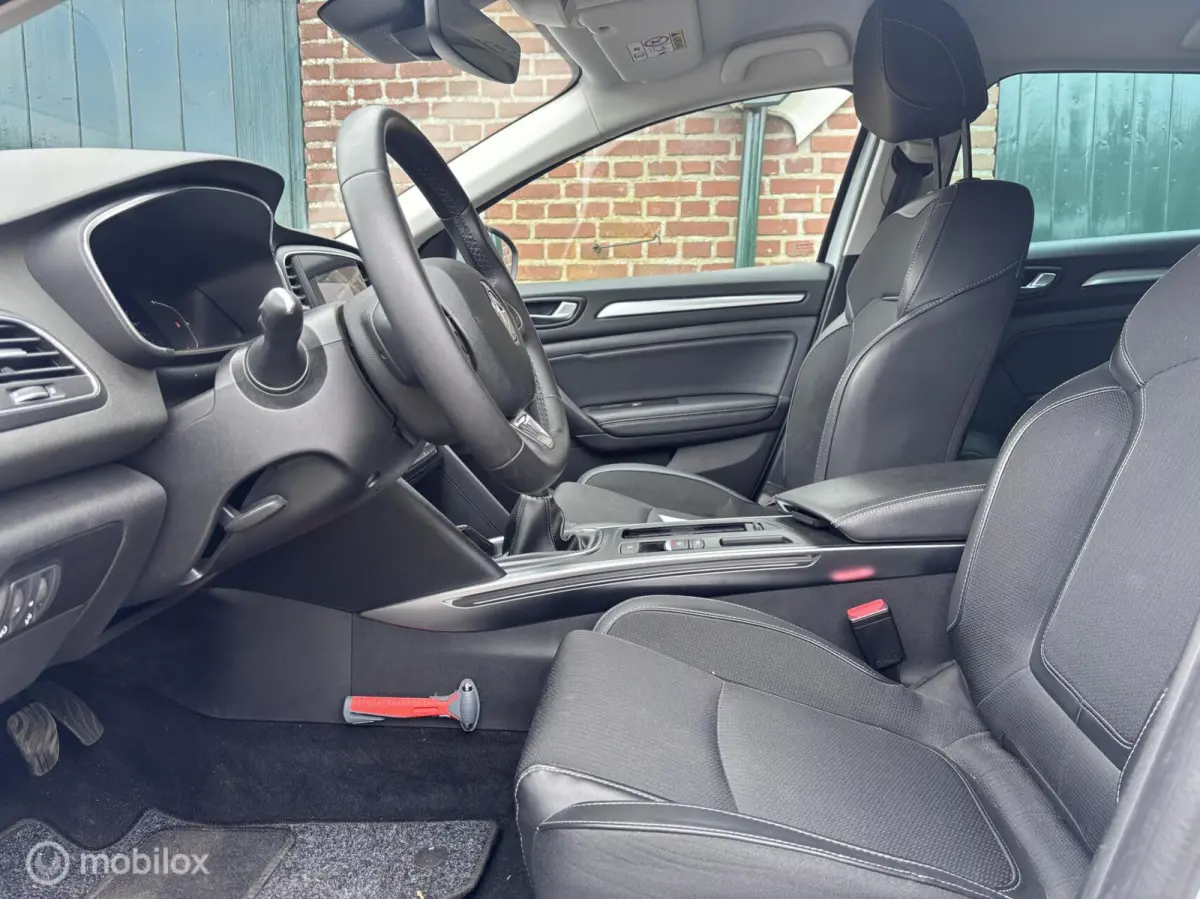1.3 TCe Intens 1-EIG NL-Auto Veel Opties