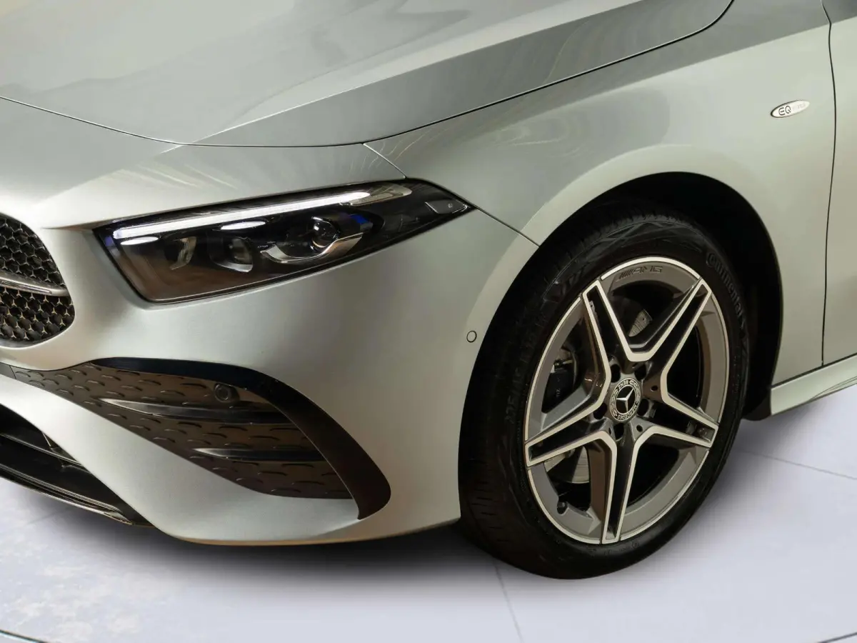Hatchback 250 e Business Solution AMG Panorama dak