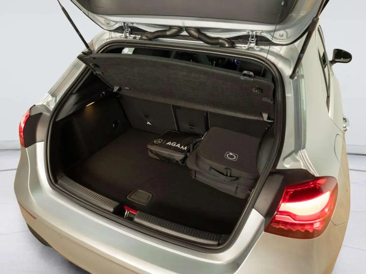 Hatchback 250 e Business Solution AMG Panorama dak