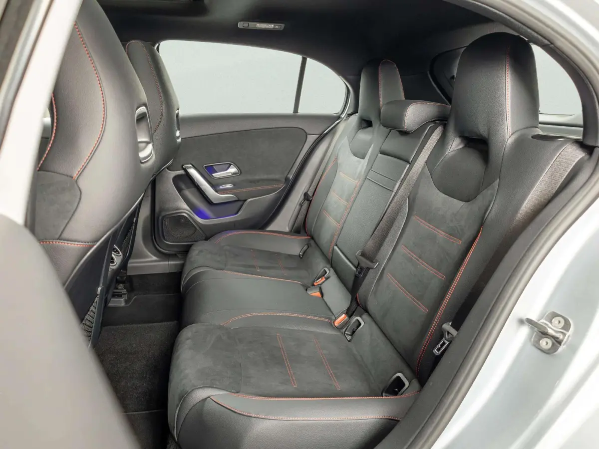 Hatchback 250 e Business Solution AMG Panorama dak