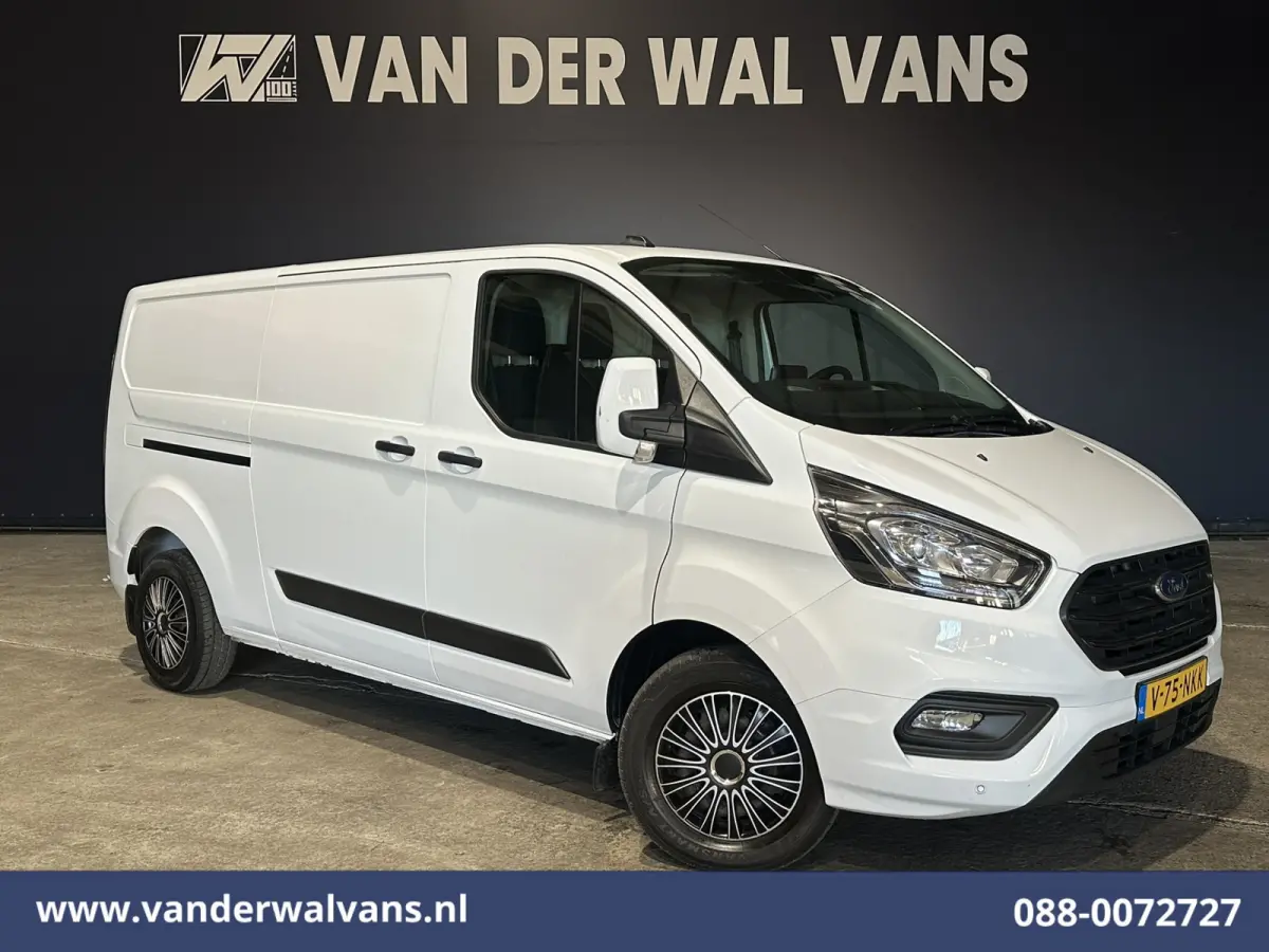 2.0 TDCI 131pk L2H1 Euro6 Airco | LED | Apple Carplay | Cruisecontrol | 2800kg Trekhaak Parkeersensoren, Stoelverwarming, Verwarmde voorruit, Bijrijdersbank