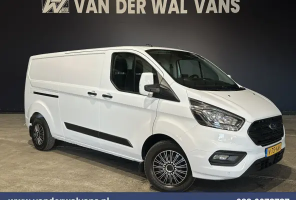 2.0 TDCI 131pk L2H1 Euro6 Airco | LED | Apple Carplay | Cruisecontrol | 2800kg Trekhaak Parkeersensoren, Stoelverwarming, Verwarmde voorruit, Bijrijdersbank
