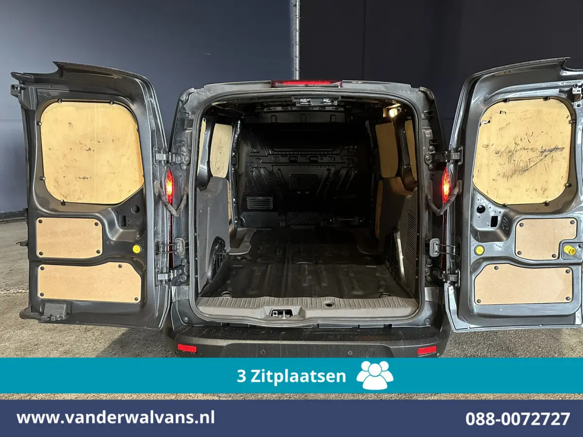 1.5 EcoBlue 100pk L2H1 Euro6 Airco | 3-Zits | Camera | Navigatie | Verwarmde voorruit Parkeersensoren, Bijrijdersbank