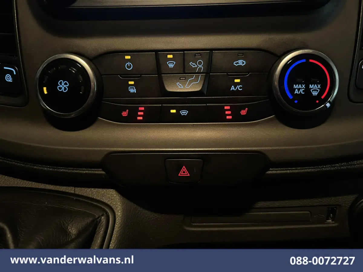 2.0 TDCI 130pk L4H3 Jumbo Euro6 Airco | Camera | Cruisecontrol | Stoelverwarming | Verwarmde voorruit Parkeersensoren, Bijrijdersbank