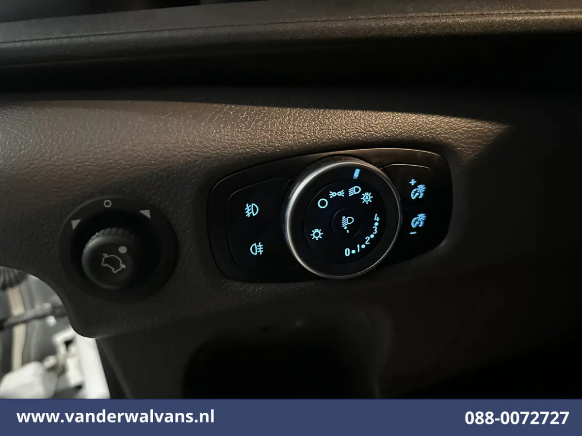 2.0 TDCI 130pk L4H3 Jumbo Euro6 Airco | Camera | Cruisecontrol | Stoelverwarming | Verwarmde voorruit Parkeersensoren, Bijrijdersbank