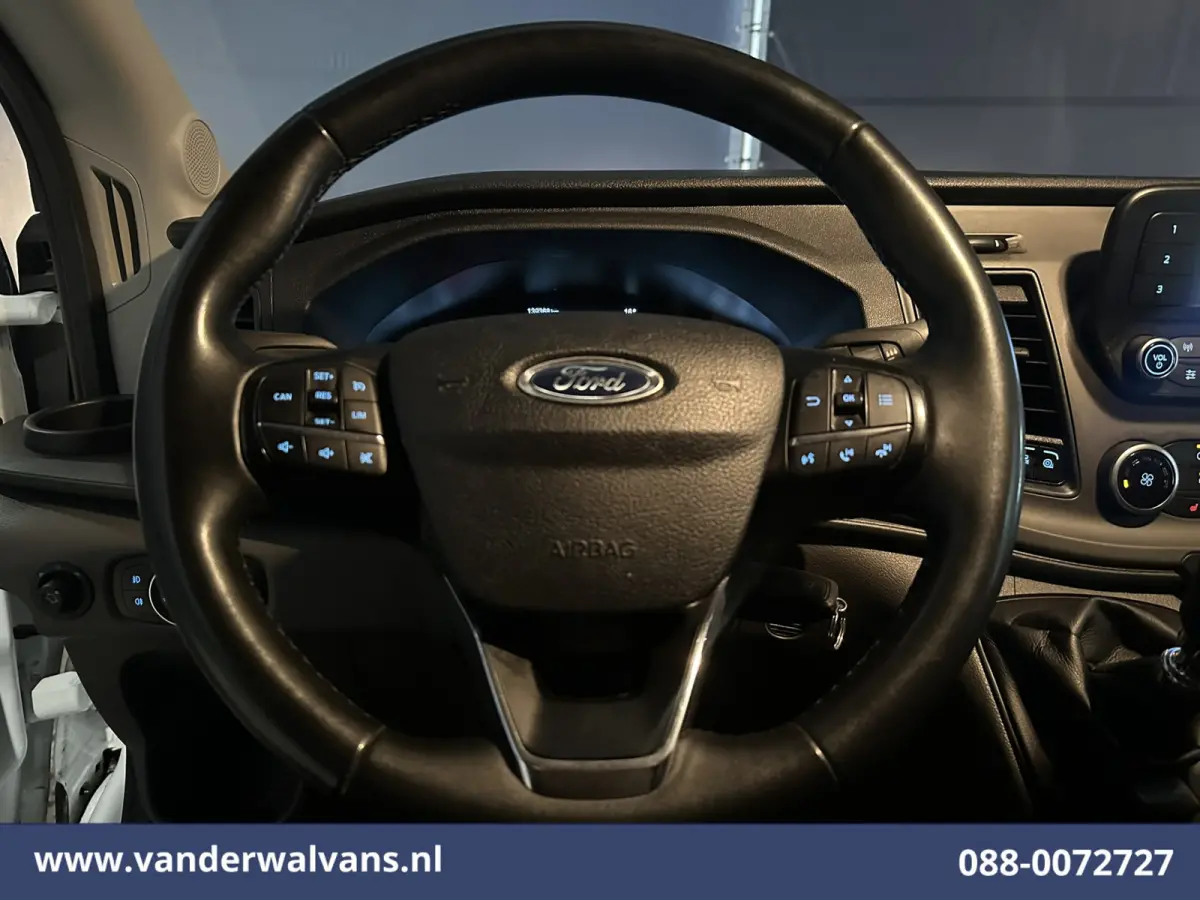 2.0 TDCI 130pk L4H3 Jumbo Euro6 Airco | Camera | Cruisecontrol | Stoelverwarming | Verwarmde voorruit Parkeersensoren, Bijrijdersbank