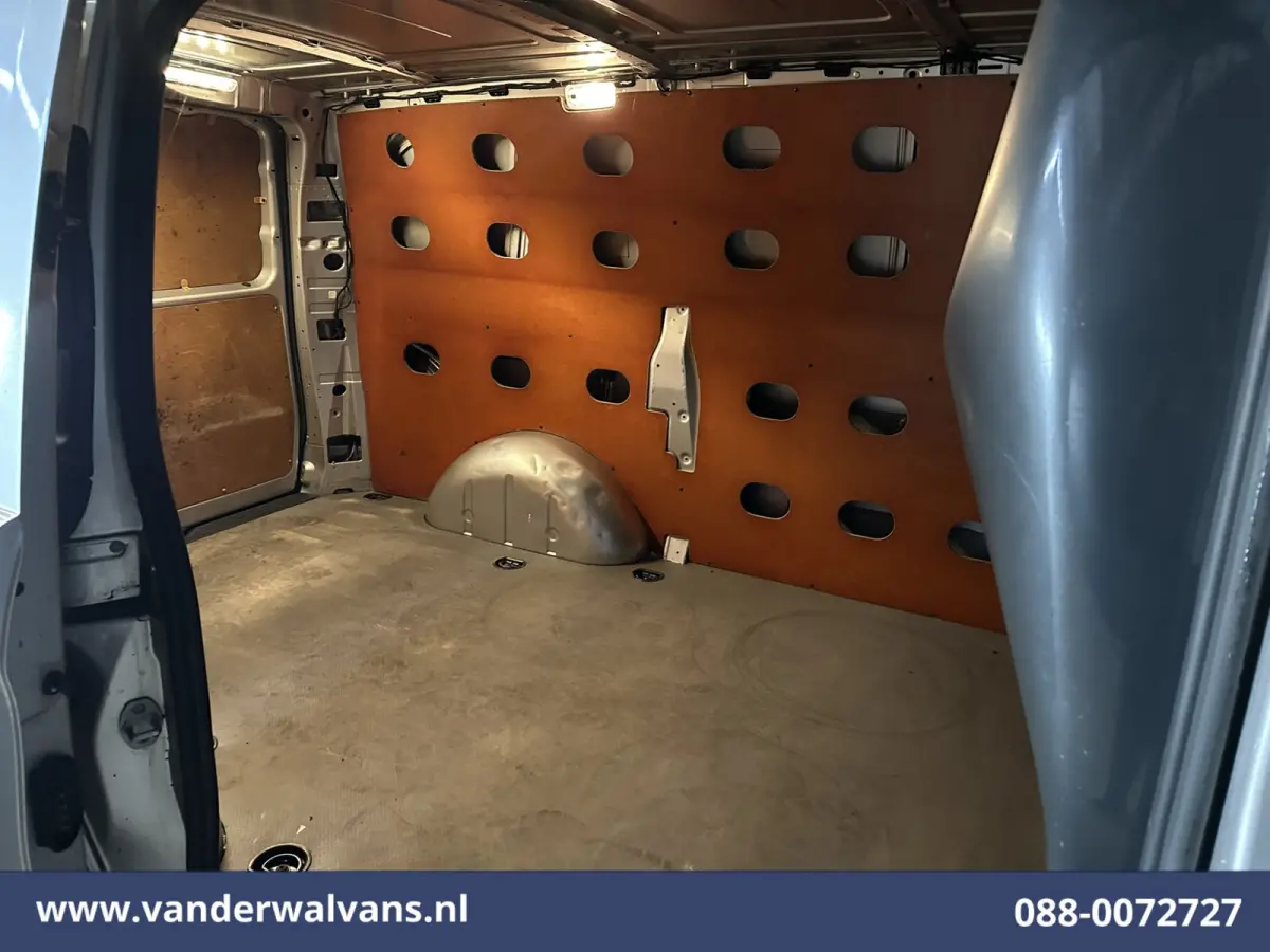 111 CDI L2H1 Euro6 Airco | Camera | Cruisecontrol Bluetooth telefoonvoorbereiding