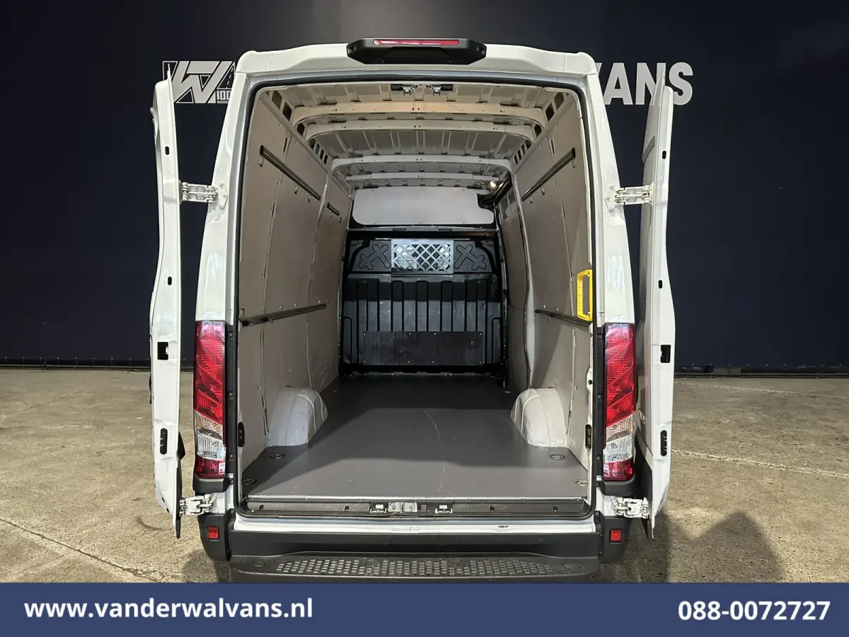 35S16V 157pk L2H2 Euro6 Airco | 3500kg trekvermogen | Parkeersensoren bijrijdersbank