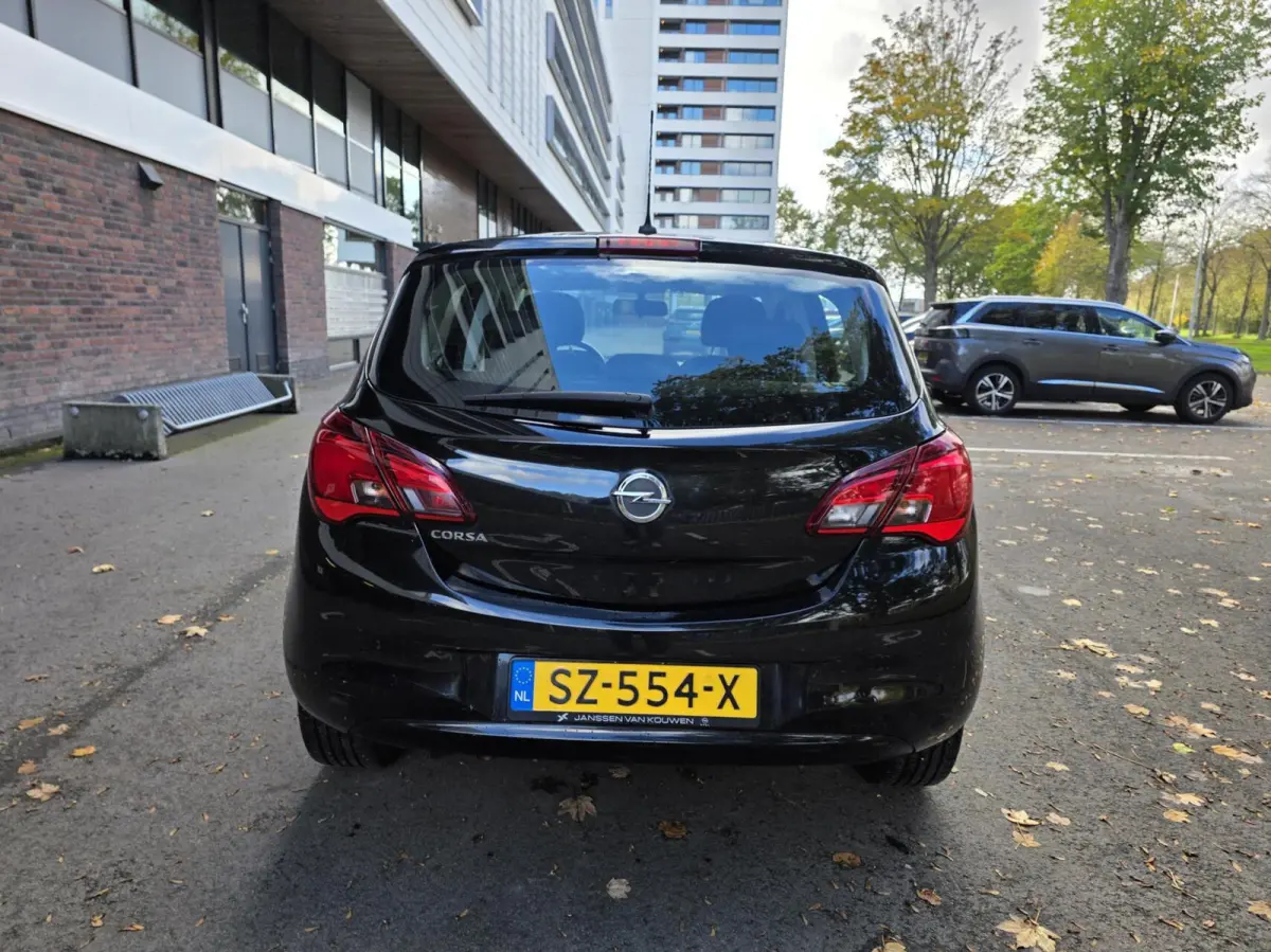 1.4 Favourite 5drs 2018 98dkm Airco/NAVI/CARPLAY