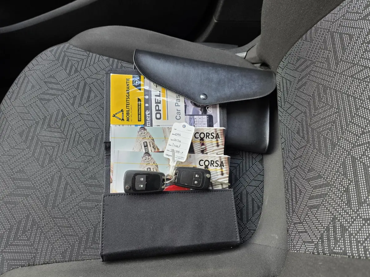 1.4 Favourite 5drs 2018 98dkm Airco/NAVI/CARPLAY