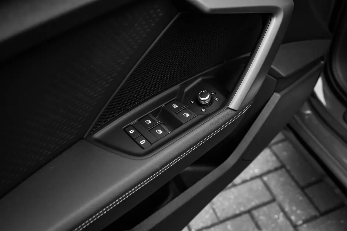 S edition | Aluminium optiek in het interieur | Assistentiepakket Rijden en Parkeren Plus | Audi virtual cockpit