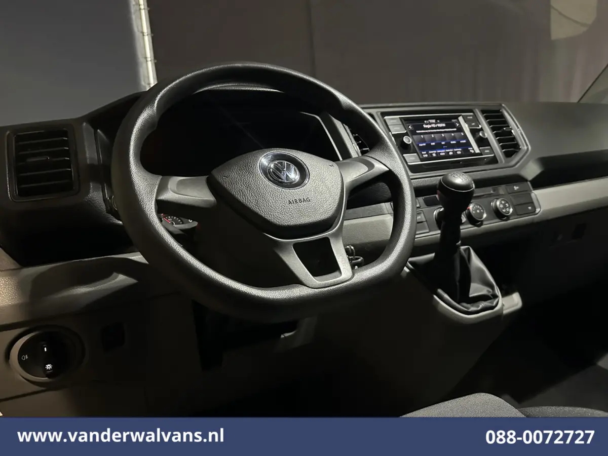 2.0 TDI 141pk L3H3 L2H2 Euro6 Airco | Camera | Apple Carplay | Android Auto | Cruisecontrol | Massagestoel Chauffeursstoel, 2800kg trekvermogen