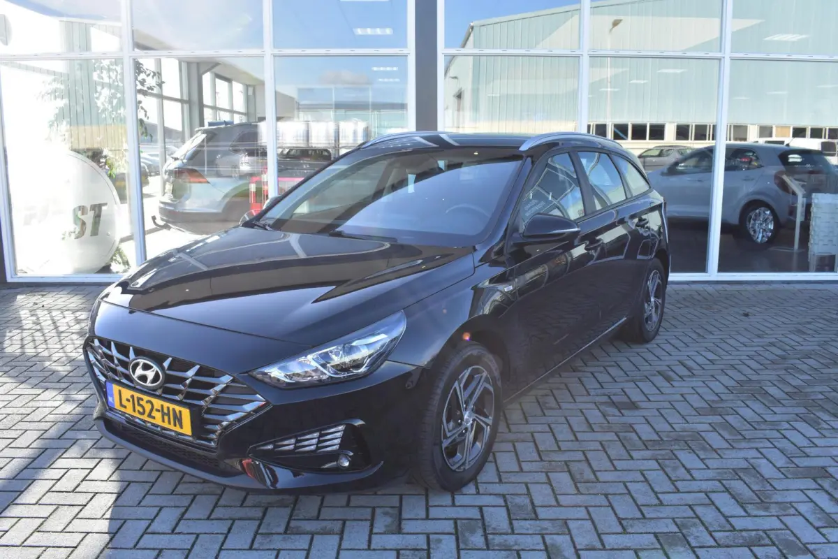 1.0 T-GDi MHEV Comfort|Camera|Apple carplay/android auto|Cruise control|