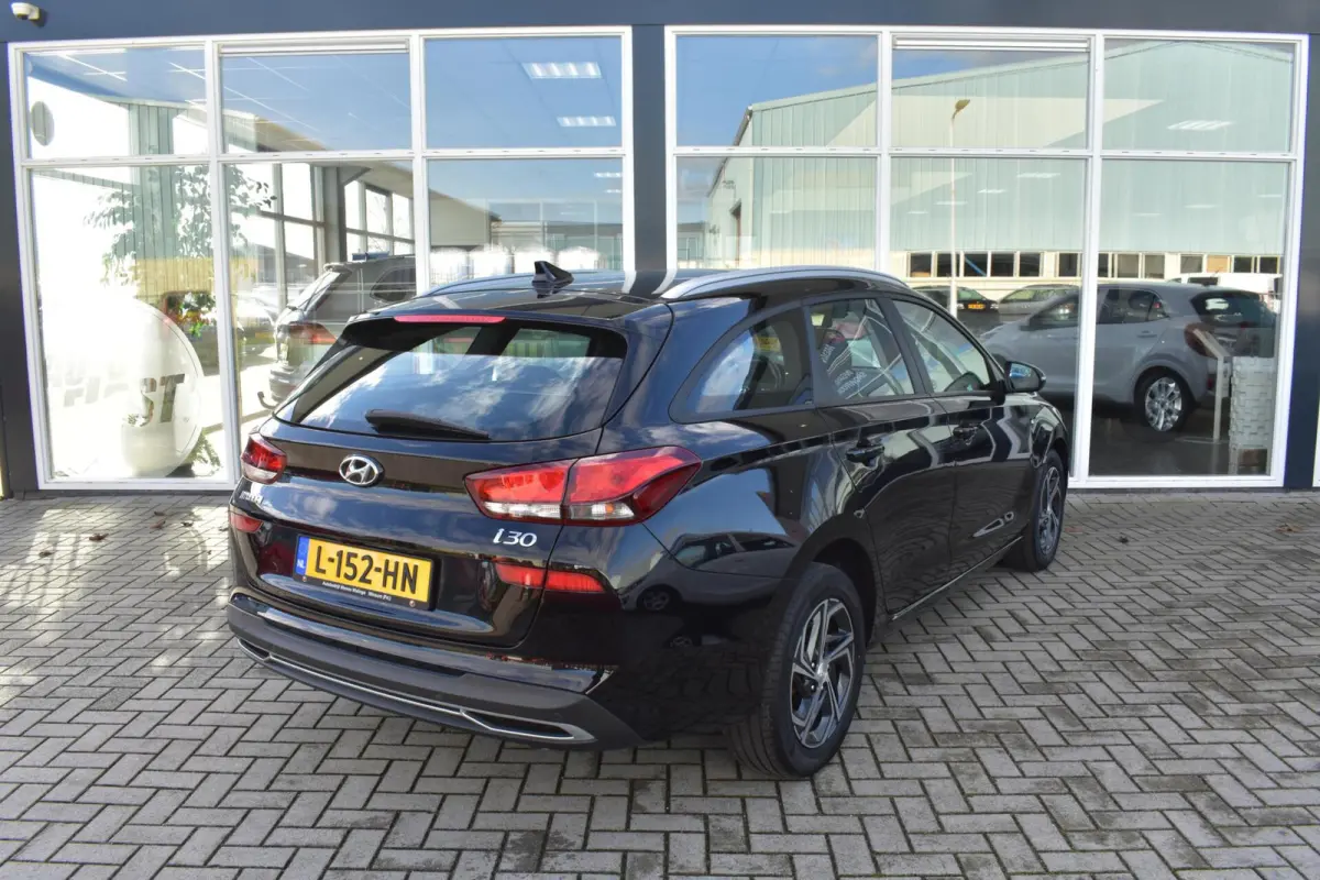 1.0 T-GDi MHEV Comfort|Camera|Apple carplay/android auto|Cruise control|