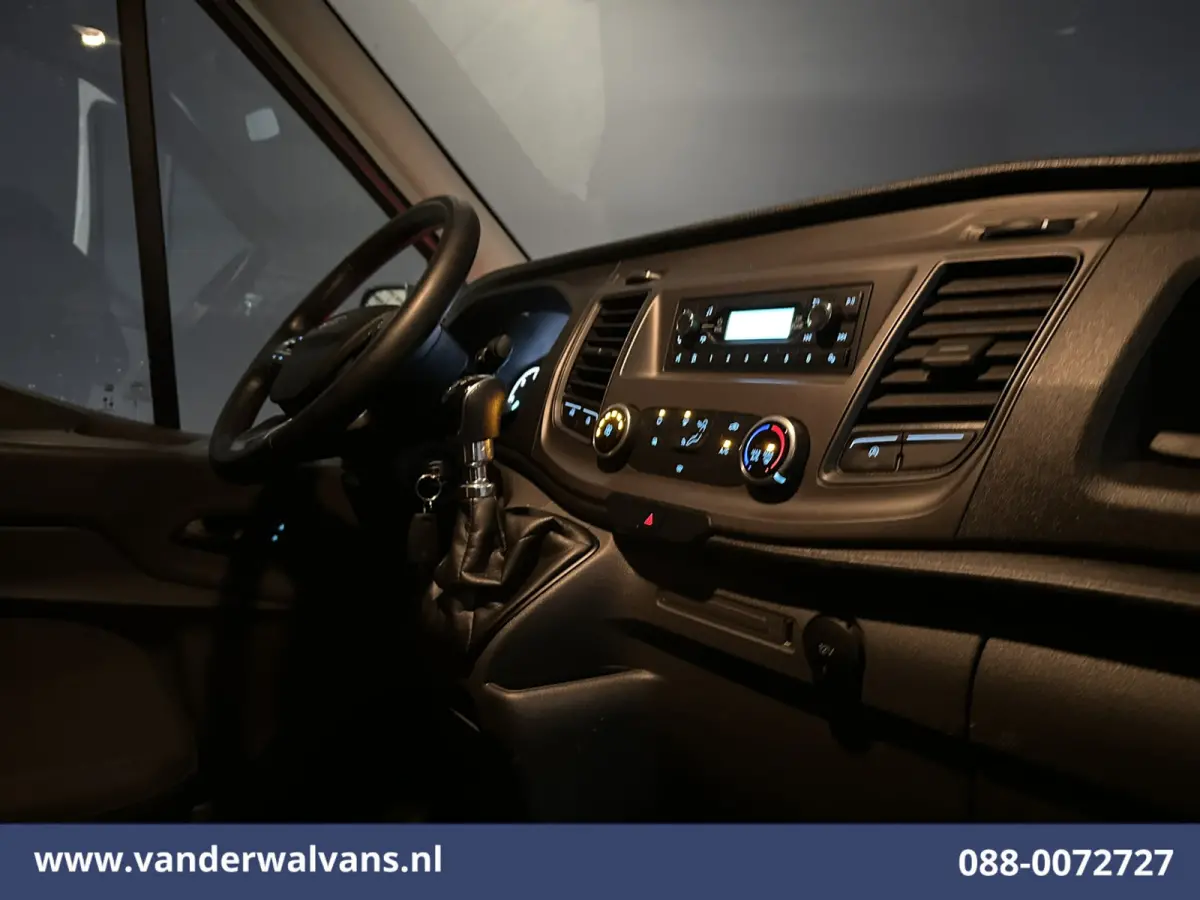 2.0 TDCI 131pk Bakwagen Laadklep Euro6 Airco | Cruisecontrol | Verwarmde voorruit Bijrijdersbank