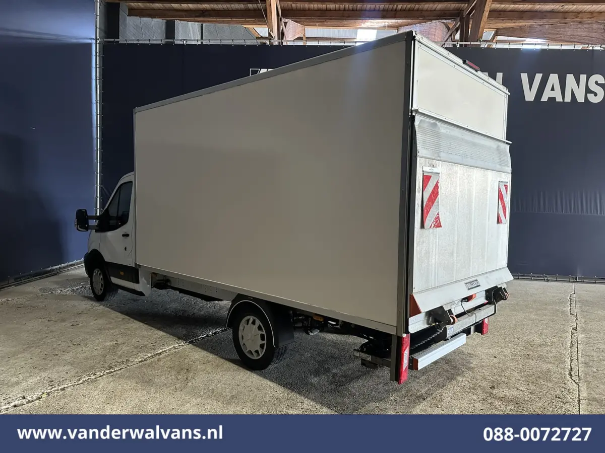 2.0 TDCI 131pk Bakwagen Laadklep Euro6 Airco | Cruisecontrol | Verwarmde voorruit Bijrijdersbank