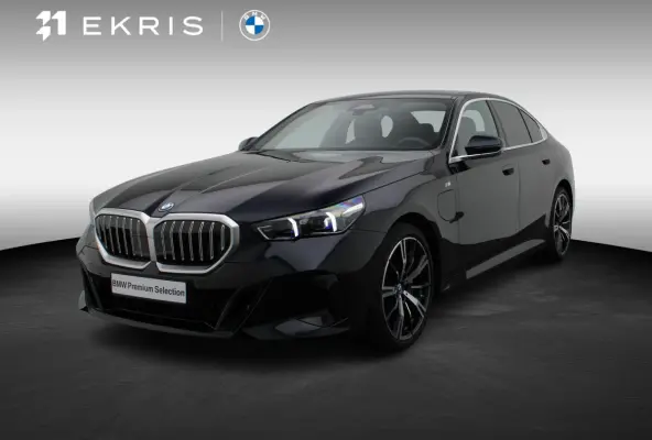 550e xDrive M Sportpakket | Adaptief Onderstel Professional | Driving Assistant | Harman Kardon | 20''