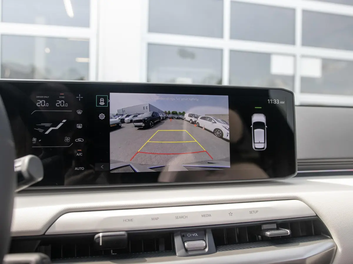 GT-Line 81.4 kWh | Direct leverbaar! | Navi. | Clima. | Adapt. Cruise. | Dodehoekassistentie | Stoel&Stuur Verwarming | Glazen Schuif/Kanteldak | Harman Kardon | GT-Line Vegan Lederen Stoelb