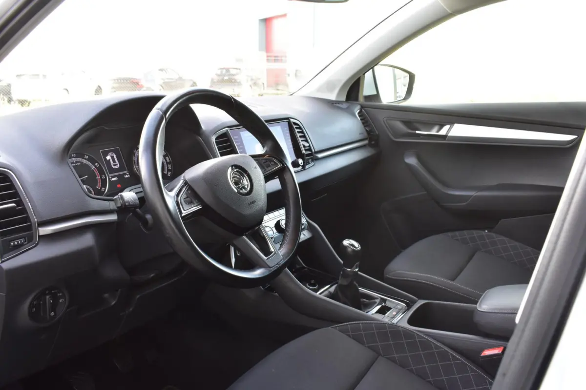 1.0 TSI Clever Edition|Cruise control|Navi|PDC|