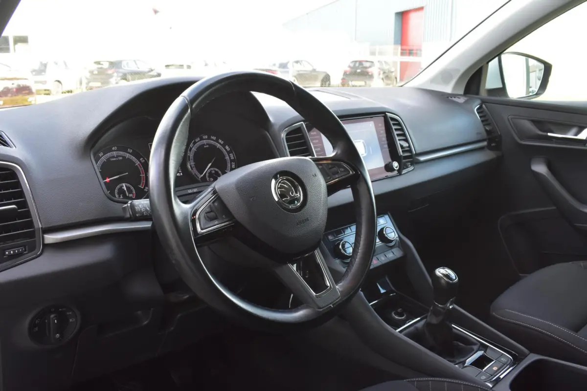 1.0 TSI Clever Edition|Cruise control|Navi|PDC|