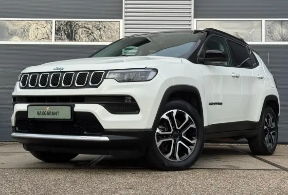 4xe 240 Plug-in Hybrid New Upland |Keyless |Camera |Stoel/Stuurverw. |ACC