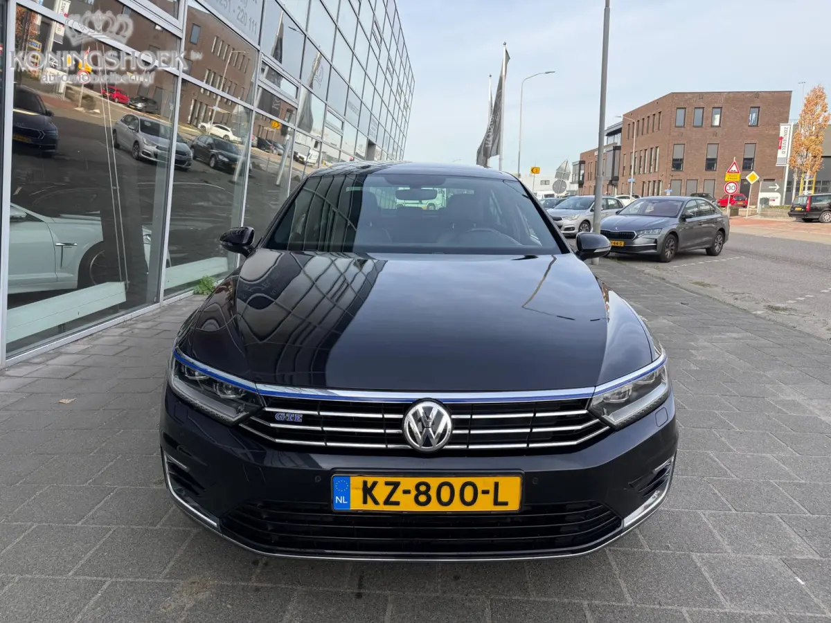 1.4 TSI GTE Connected Series Plus