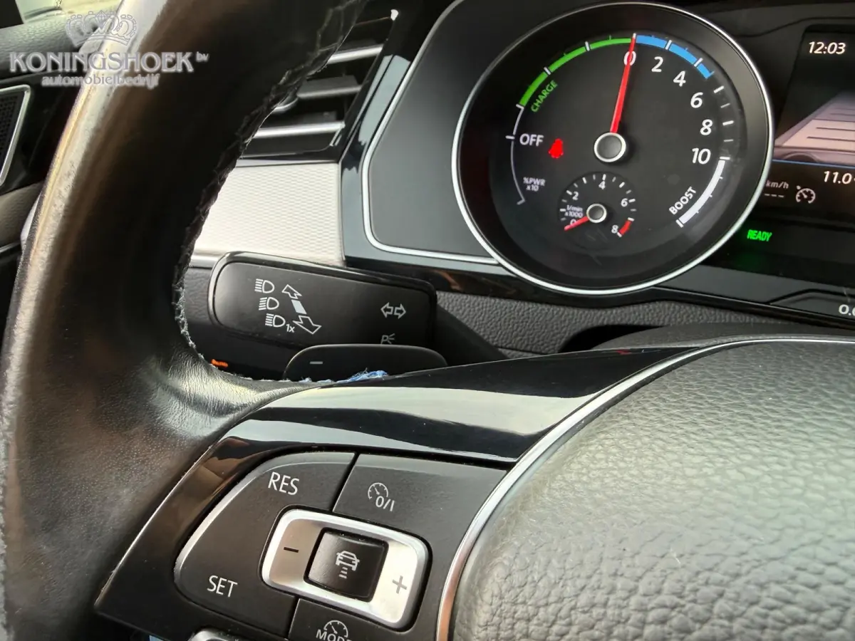 1.4 TSI GTE Connected Series Plus